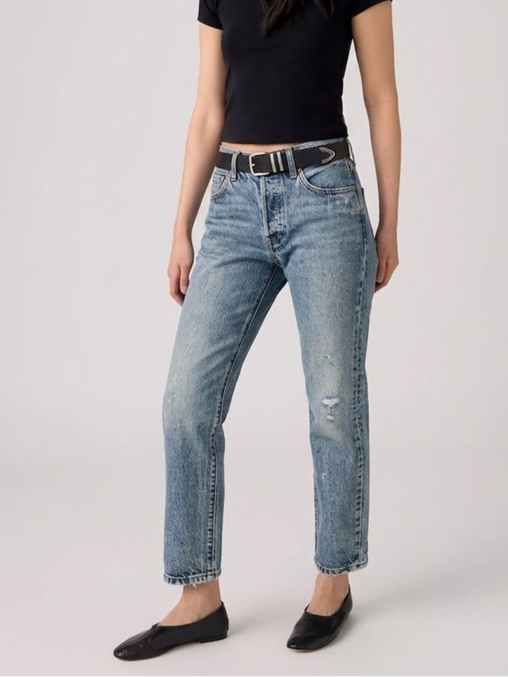 LEVI’S WHITE OAK 501 Selvedge Cone Denim Classic Light Blue Slim Straight